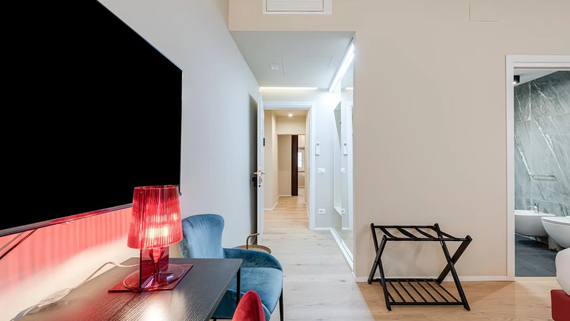 Bmi Florence Rooms